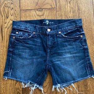 New distressed jean shorts